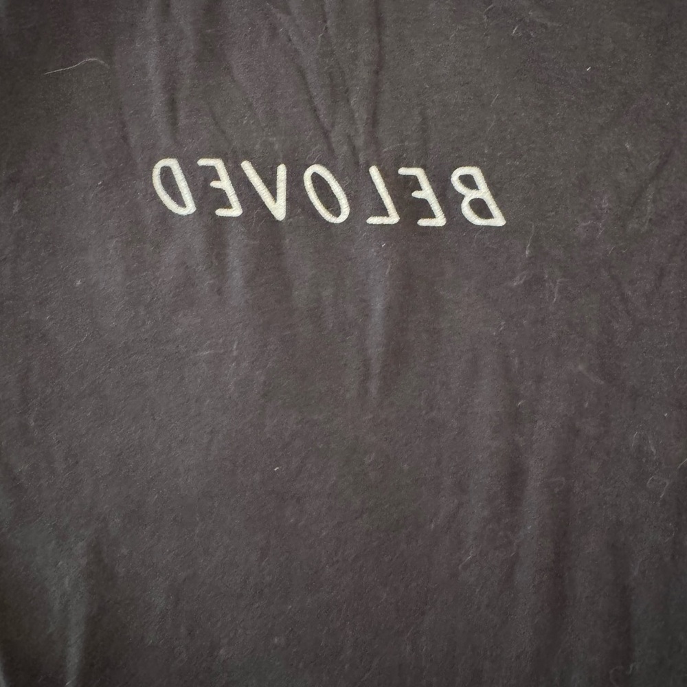 Unique “Beloved” tee 🖤 - Picture 4 of 4